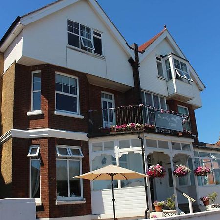 Beamsley Lodge B&B Eastbourne Exteriör bild